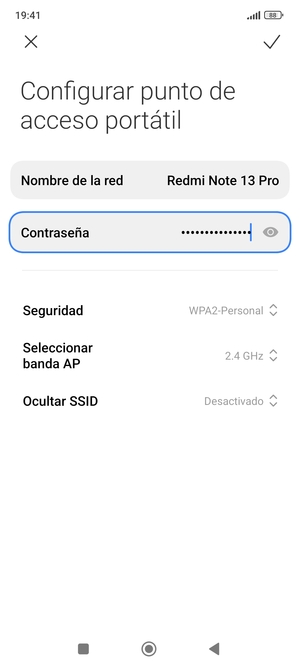Introduzca una contraseña de punto de acceso Wi-Fi de al menos 8 caracteres y seleccione GUARDAR