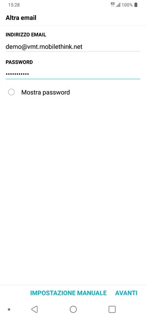 Inserisci il tuo indirizzo email e password. Seleziona AVANTI