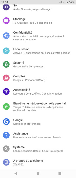 Faites défiler et sélectionnez Comptes
