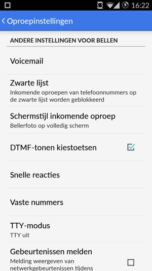 Scroll naar en selecteer Voicemail