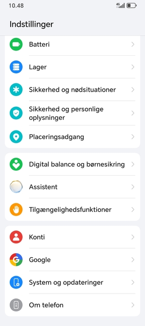 Scroll til og vælg System og opdateringer
