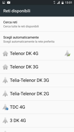Seleziona un operatore di rete dall'elenco