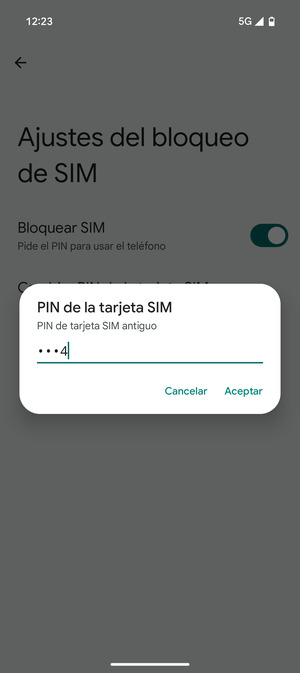 Introduzca su PIN de tarjeta SIM antiguo y seleccione Aceptar