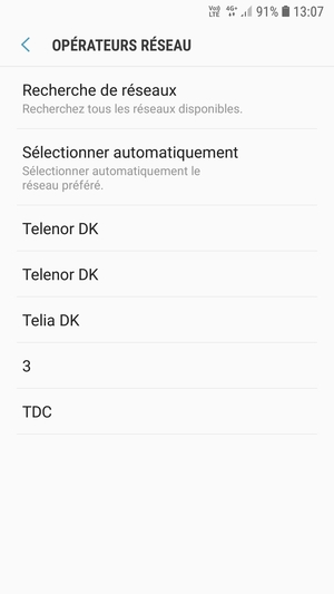Sélectionnez un opérateur réseau dans la liste