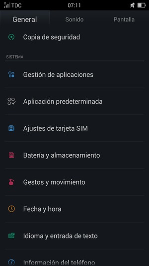 Desplácese y seleccione Batería y almacenamiento