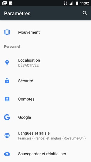 Faites défiler et sélectionnez Comptes