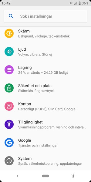 Scrolla till och välj Säkerhet och plats