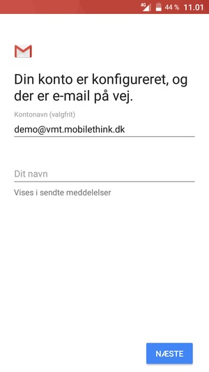 Giv din konto et navn og indtast dit navn. Vælg NÆSTE