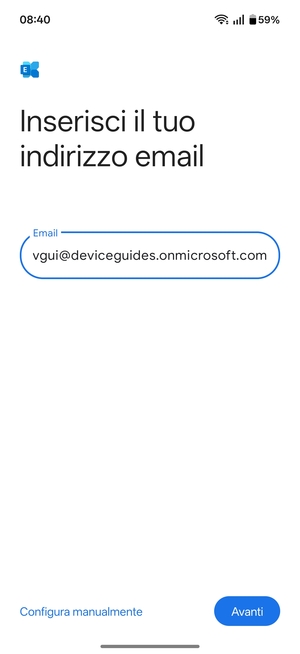 Inserisci il tuo indirizzo email e seleziona Configura manualmente