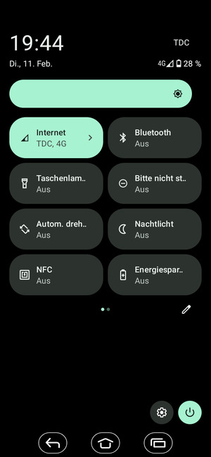 Stellen Sie die Helligkeit auf das erforderliche Niveau