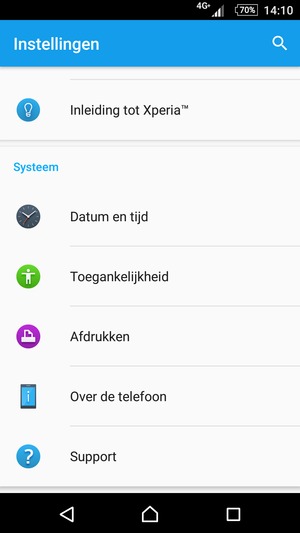 Scroll naar en selecteer Over de telefoon