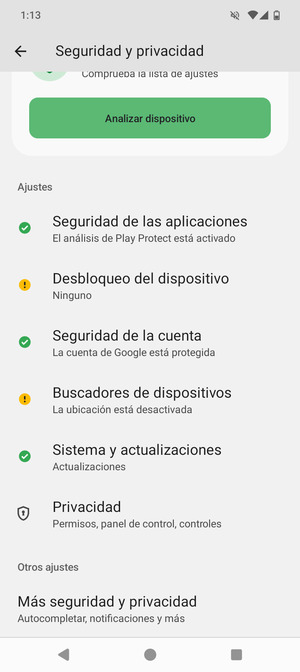 Desplácese y seleccione Más  seguridad y privacidad