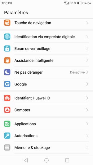 Faites défiler et sélectionnez Comptes