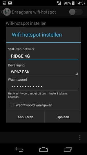 Voer een wachtwoord van een WiFi-hotspot in van ten minste 8 tekens in en selecteer Opslaan
