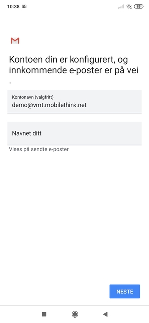 Gi kontoen din et navn, og skriv inn navnet ditt. Velg NESTE