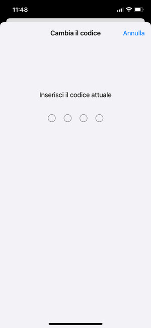 Inserisci il codice di blocco del telefono se questo è già attivato sul tuo telefono