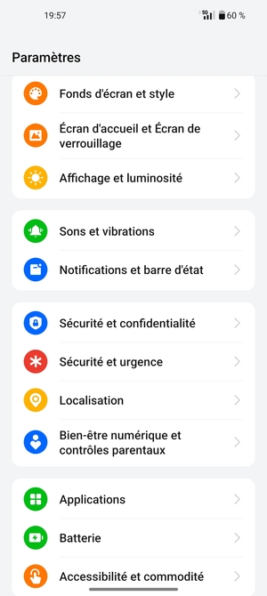 Faites défiler et sélectionnez Sécurité et confidentialité