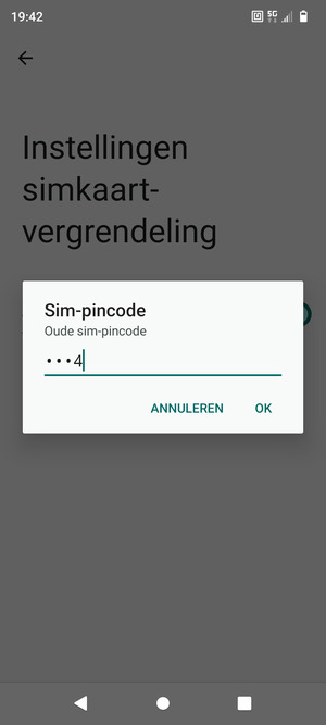 Voer uw Oude sim-pincode in en selecteer OK