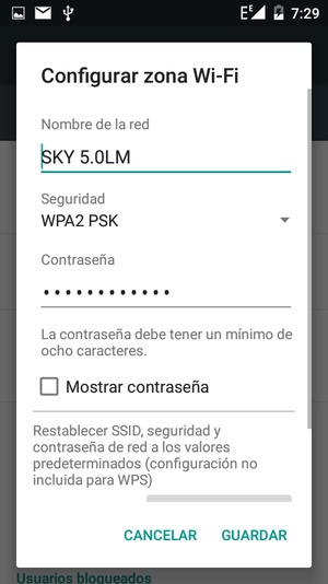 Introduzca una contraseña de punto de acceso Wi-Fi de al menos 8 caracteres y seleccione GUARDAR