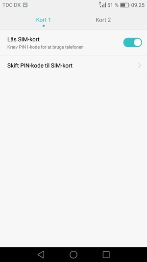 Vælg Kort 1 eller Kort 2 og vælg Skift PIN-kode til SIM-kort
