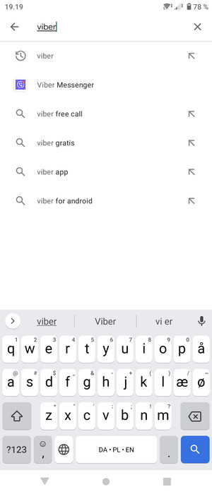 Indtast navnet på appen og vælg Søg