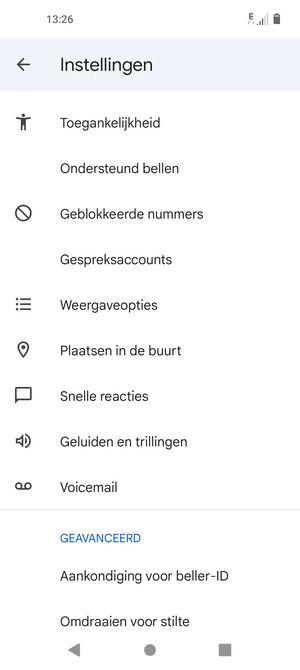 Scroll naar en selecteer Voicemail