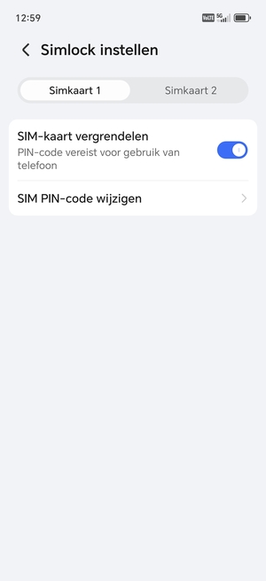 Selecteer Simkaart 1 of Simkaart 2 en selecteer SIM PIN-code wijzigen