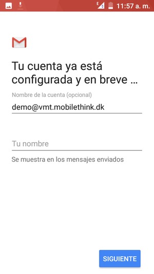 Déle a su cuenta un nombre y escriba su nombre. Seleccione SIGUIENTE