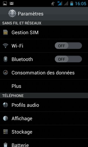 Pour changer de réseau en cas de problèmes de réseau, retournez au menu Paramètres et sélectionnez Plus