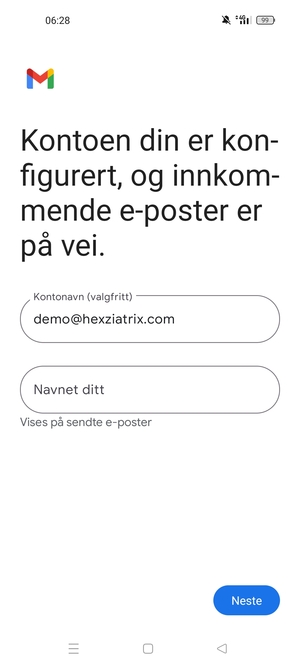 Gi kontoen din et navn, og skriv inn navnet ditt. Velg Neste