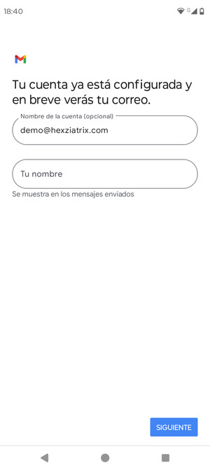 Déle a su cuenta un nombre y escriba su nombre. Seleccione SIGUIENTE