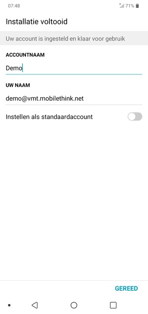 Geef uw account een naam en voer uw naam in. Selecteer GEREED