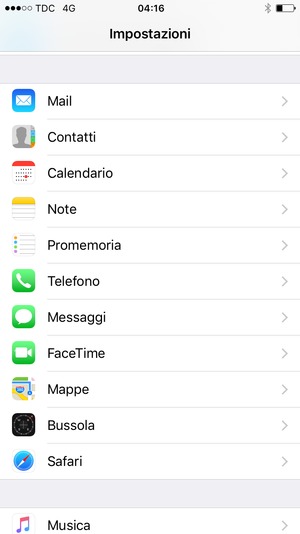 Per cambiare il PIN della scheda SIM, torna al menu Impostazioni, scorri fino a Telefono e seleziona questa opzione