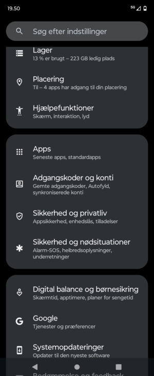 Scroll til og vælg Sikkerhed og privatliv