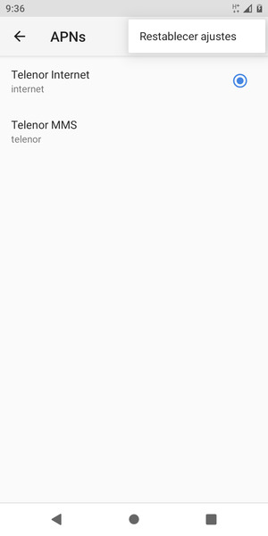 Seleccione Restablecer ajustes