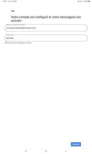Donnez un nom à votre compte et saisissez votre nom. Sélectionnez SUIVANT