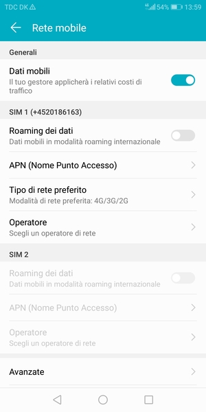 Scorri fino a SIM 1 o SIM 2 e seleziona Tipo di rete preferito