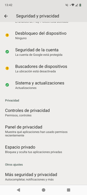 Desplácese y seleccione Más  seguridad y privacidad