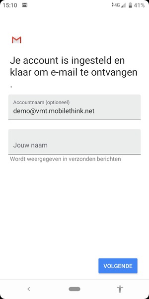 Geef uw account een naam en voer uw naam in. Selecteer VOLGENDE