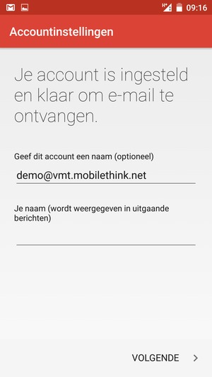 Geef uw account een naam en voer uw naam in. Selecteer VOLGENDE
