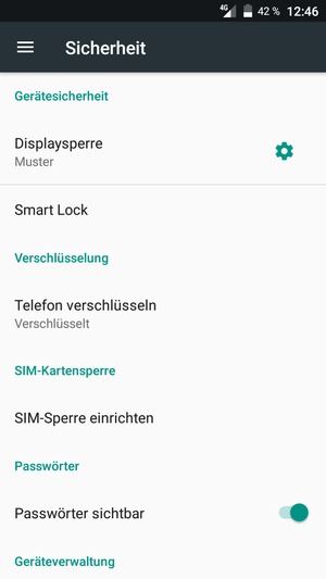Um die PIN für die SIM-Karte zu wechseln, gehen Sie zum Sicherheit Menü zurück und wählen Sie SIM-Sperre einrichten