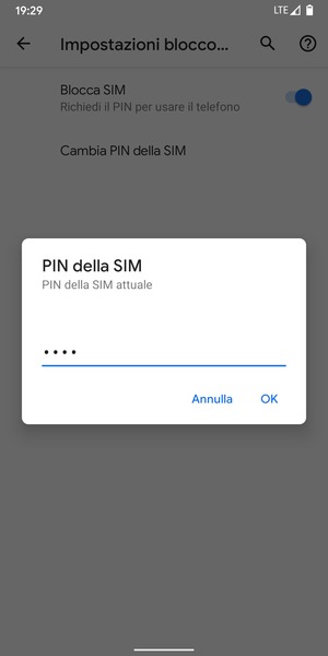 Inserisci PIN della SIM attuale e seleziona OK