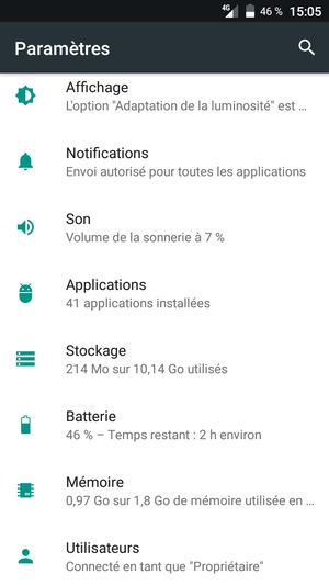 Retournez au menu Paramètres, faites défiler et sélectionnez Batterie