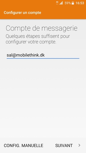 Saisissez votre adresse e-mail et sélectionnez SUIVANT