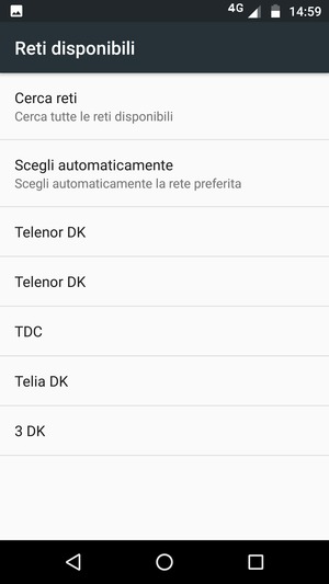 Seleziona un operatore di rete dall'elenco