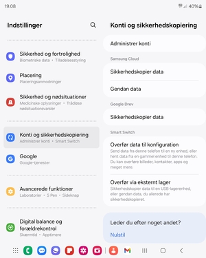 Vælg Administrer konti