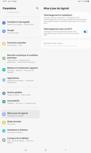 Faites défiler et sélectionnez Mise à jour logicielle