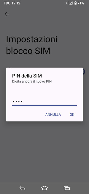 Conferma il nuovo PIN della SIM e seleziona OK