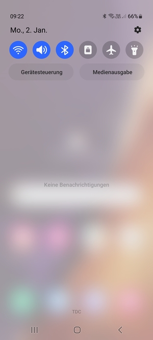 Ziehen Sie erneut das obere Menü nach unten