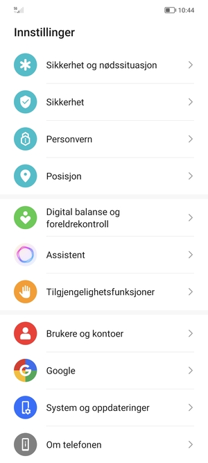 Bla til og velg Brukere og kontoer